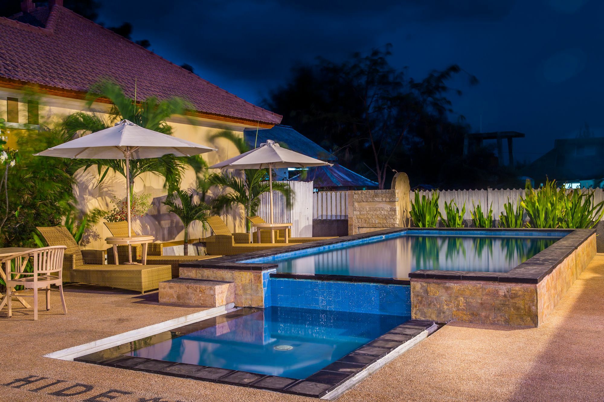 Tropical Hideaways Resort Gili Meno Luaran gambar