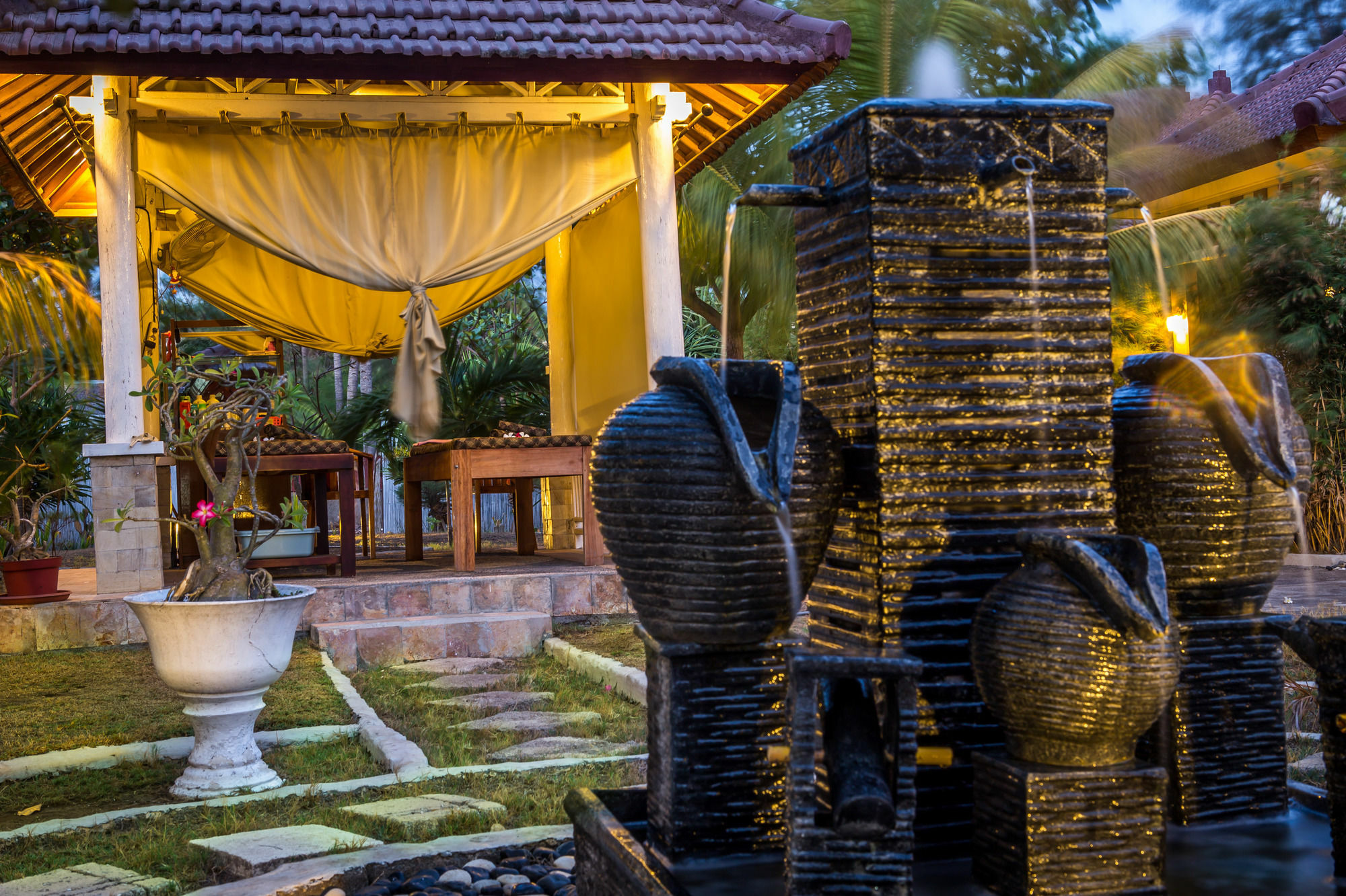 Tropical Hideaways Resort Gili Meno Luaran gambar