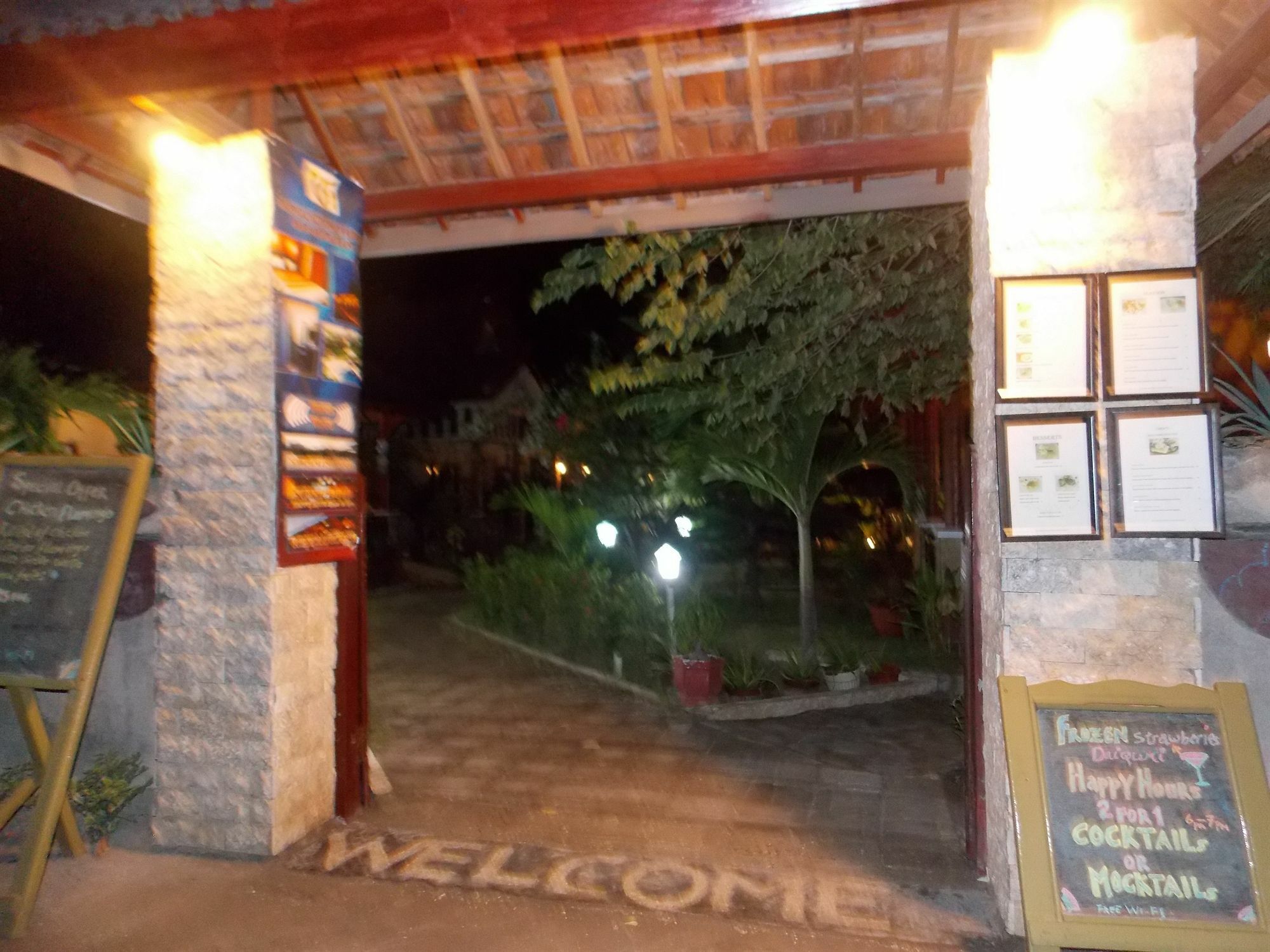 Tropical Hideaways Resort Gili Meno Luaran gambar
